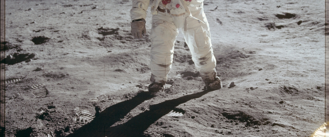 Эдвин Олдрин на Луне. Первый снимок человека на другой планете. NASA